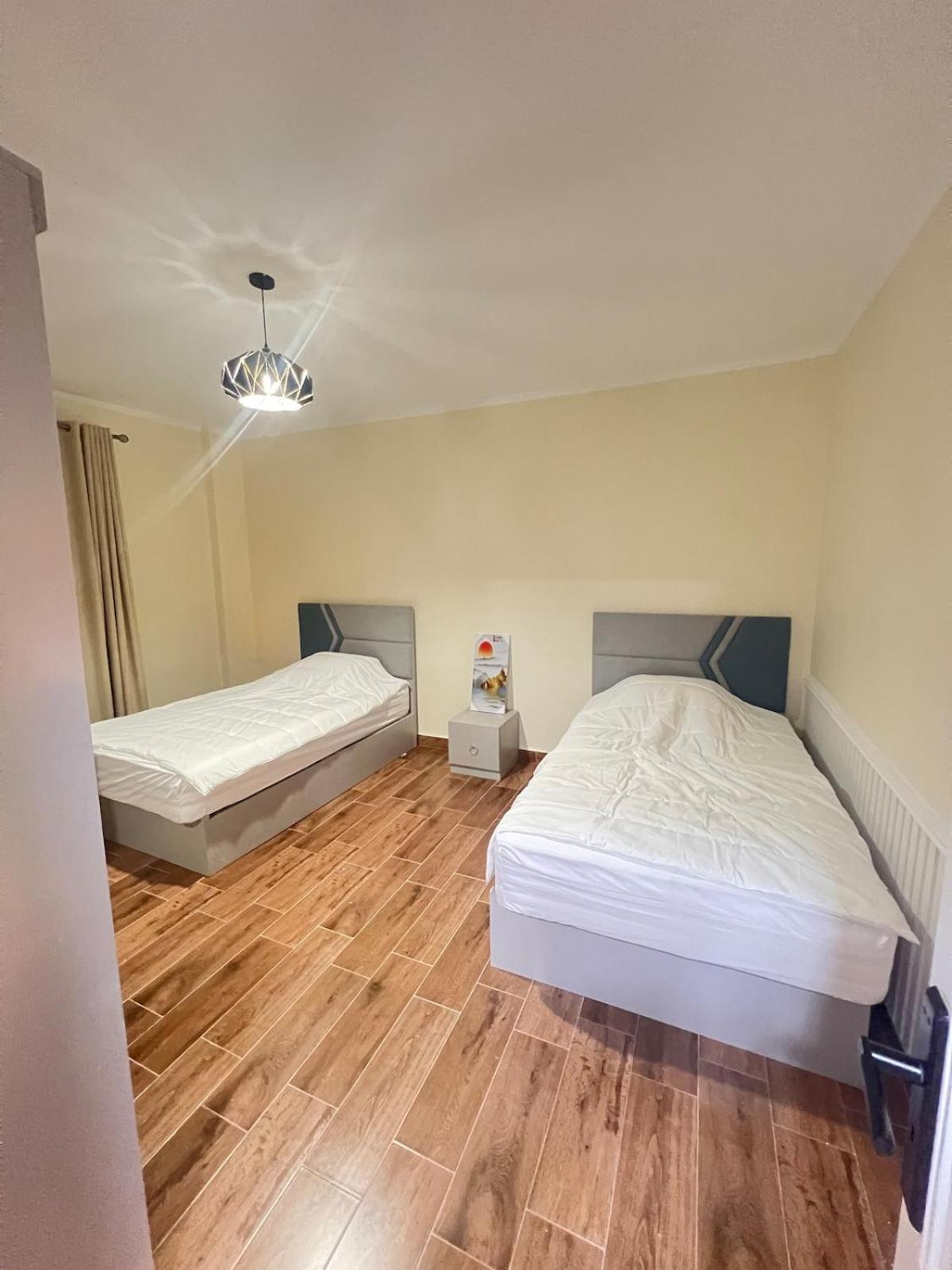 Chill Vibes 3 Bedroom In Rehab New