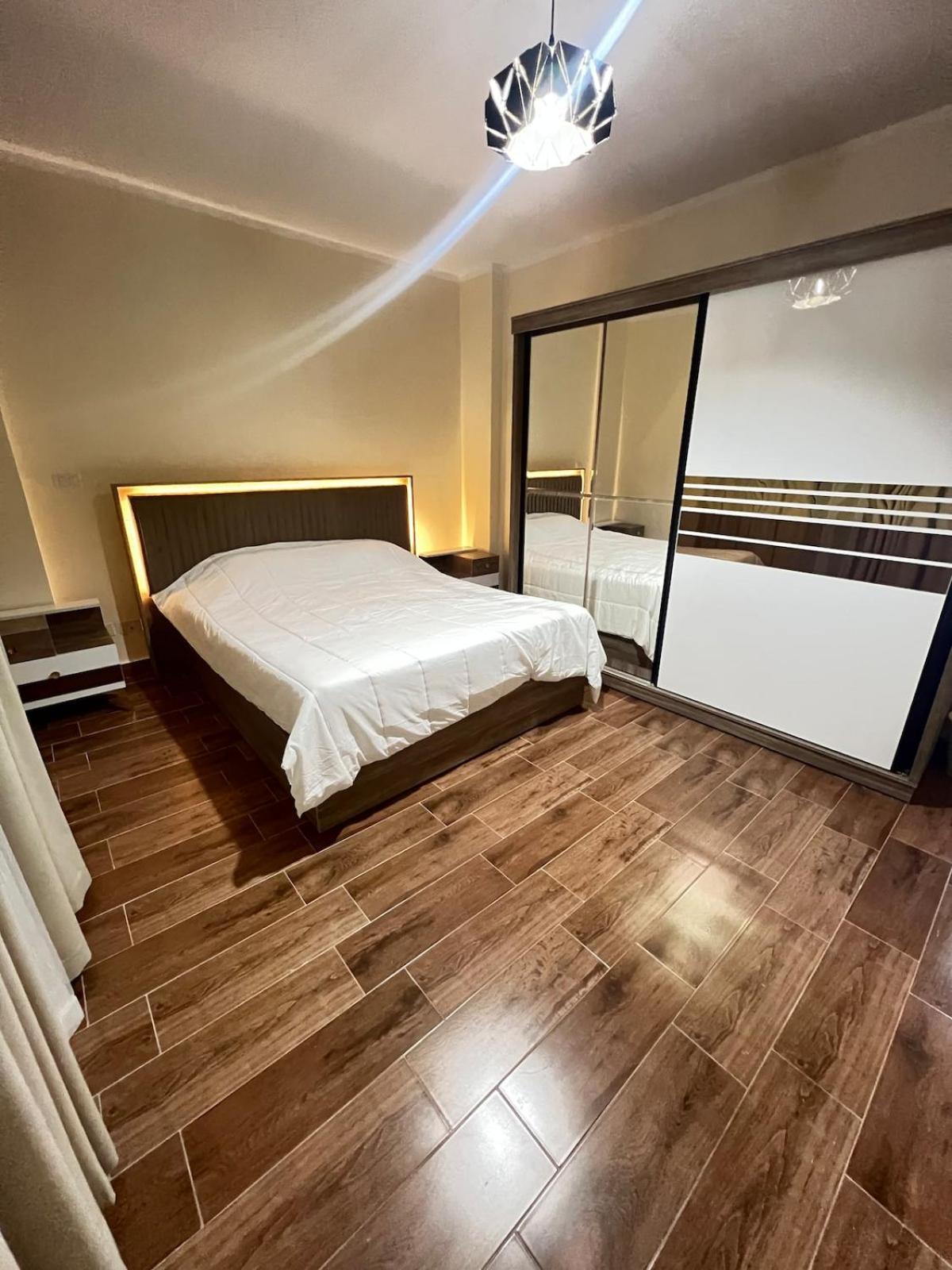 Chill Vibes 3 Bedroom In Rehab New Apartment